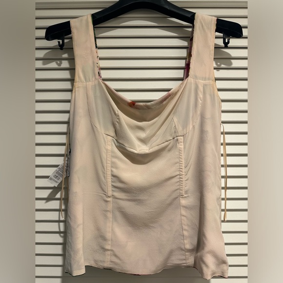 Dolce & Gabbana Charmeuse Floral Top, IT42, Perfect condition - Picture 15 of 16